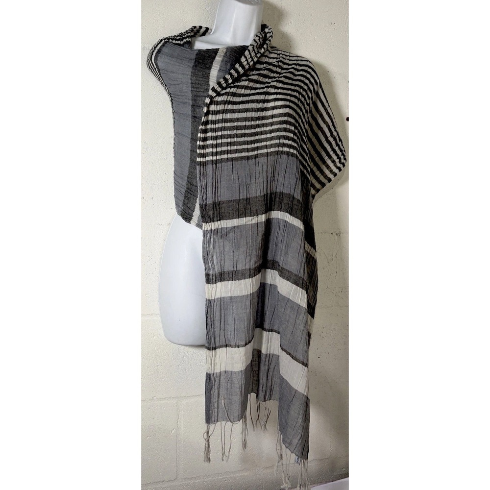 Kate Landry Dillard's 100% Cotton scarf Gray White Striped Crinkle Fringe